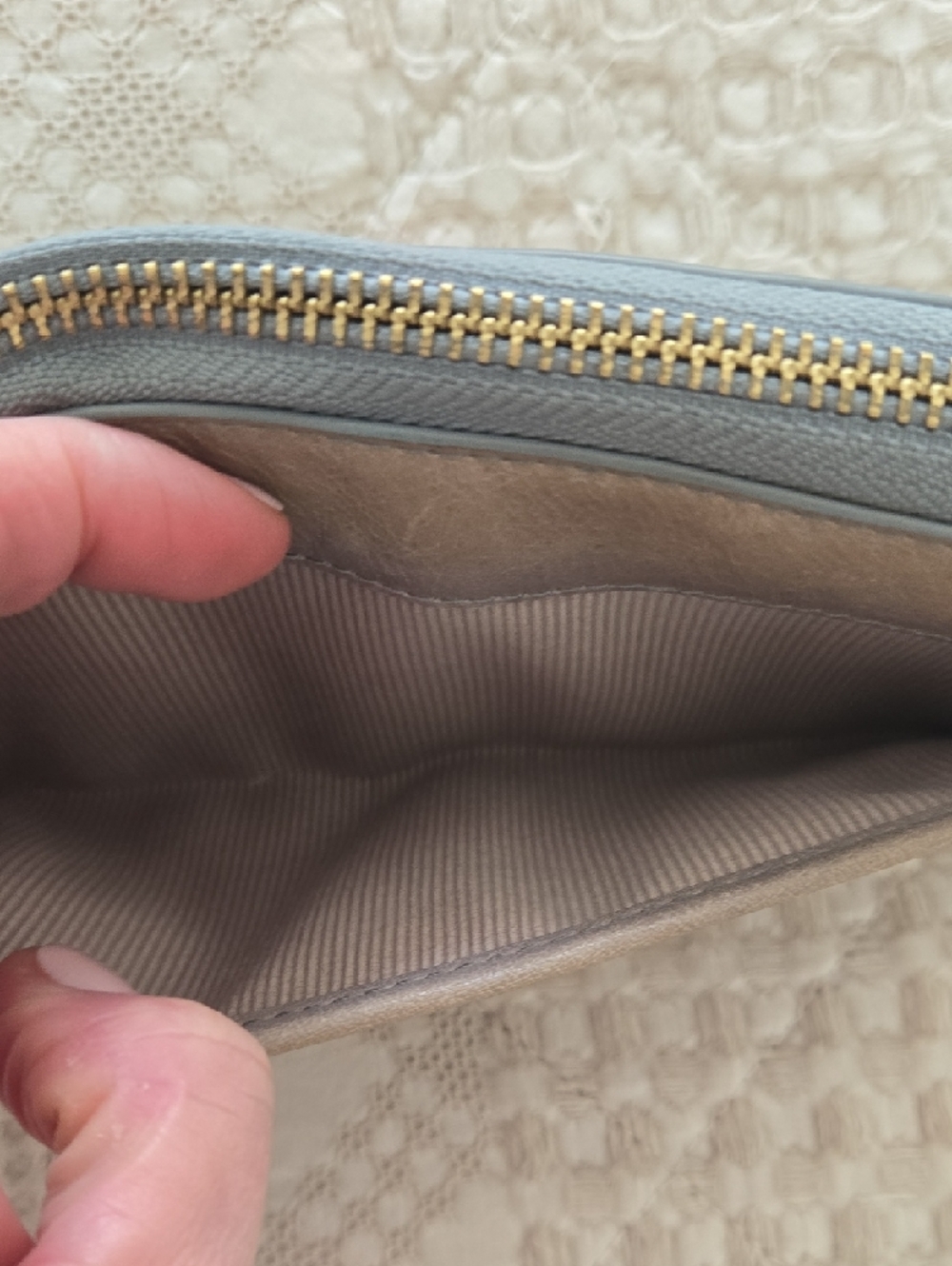 margot Taupe Leather Zip Wristlet Wallet with Blue Trim Normcore Anthropologie - Picture 3 of 8